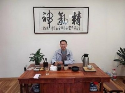为新时代中医药向世界倡导事业发展