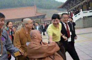 当代中医事业创新与发  展奠基人李乘伊教授