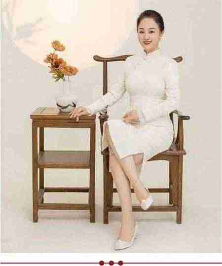 杨竞宇  YANG JING YU  明代御医绝技非遗传承人、  保定墨宇道健康管理有限公司总经理