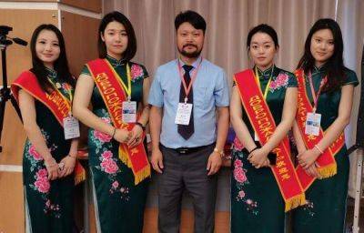 庆祝中国共产党成立103周年 国医名师——曹忠民