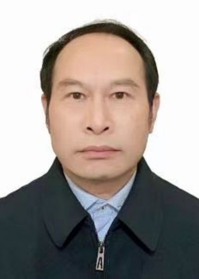 新时代著名苗医大师——杨桦