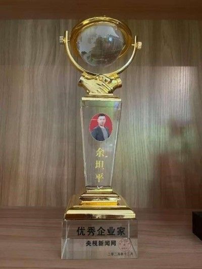 维修妙技驱车障 服务真心暖客情